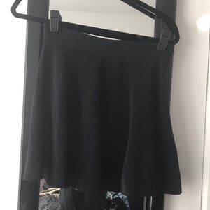 Short, A line Brandy Melville Skirt